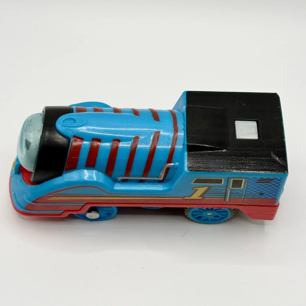 2017 Trackmaster Turbo Thomas Thomas & Friends Motorized Train FFW69